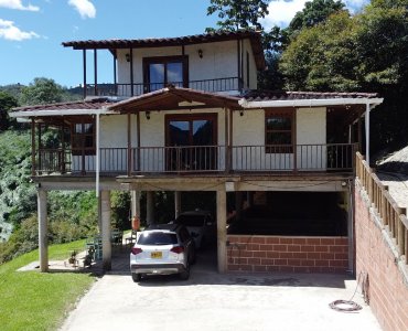 Casa El Pinar 19A La Miel - Caldas (Ant.)
